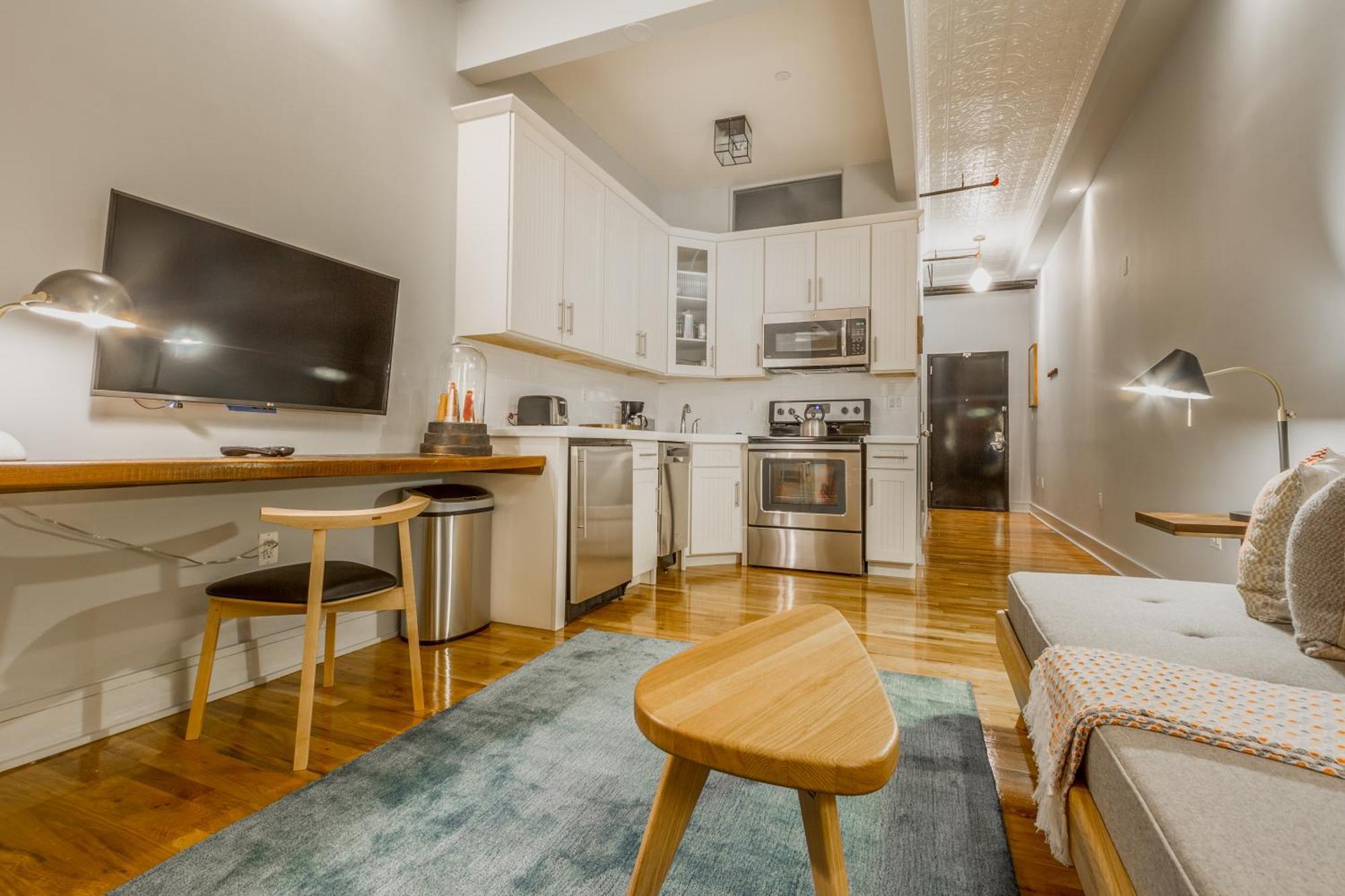 Deluxe Loft Suite Kitchenette