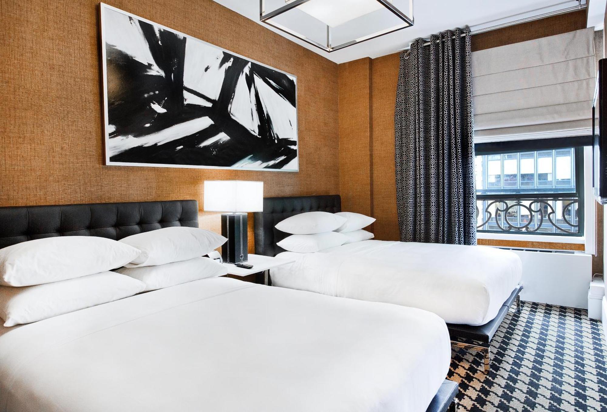 Deluxe Doppelzimmer mit 2 Doppelbetten