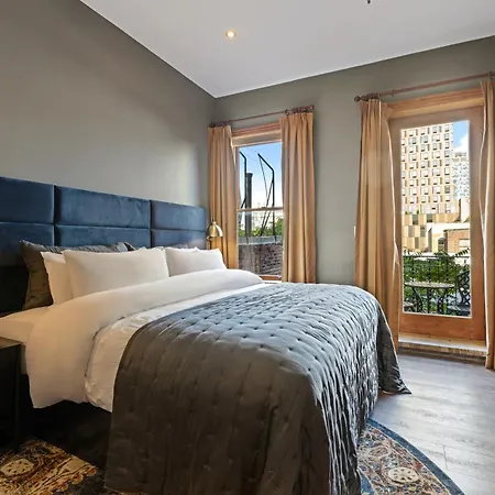 The Historic Blue Moon Hotel - Nyc-2
