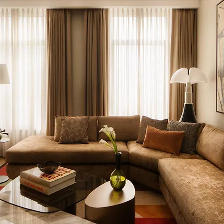 Four Seasons Hotel New York Downtown-2